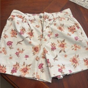 American Eagle Outfitters Floral Women's Shorts - Pink and Brown